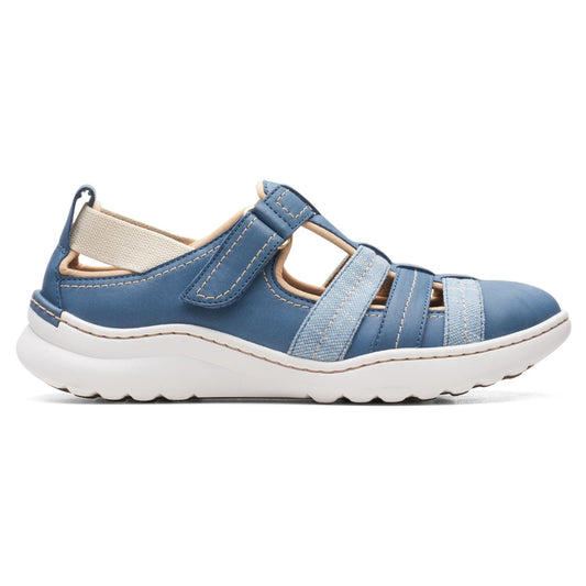 Clarks - Women's Teagan Step Sneaker