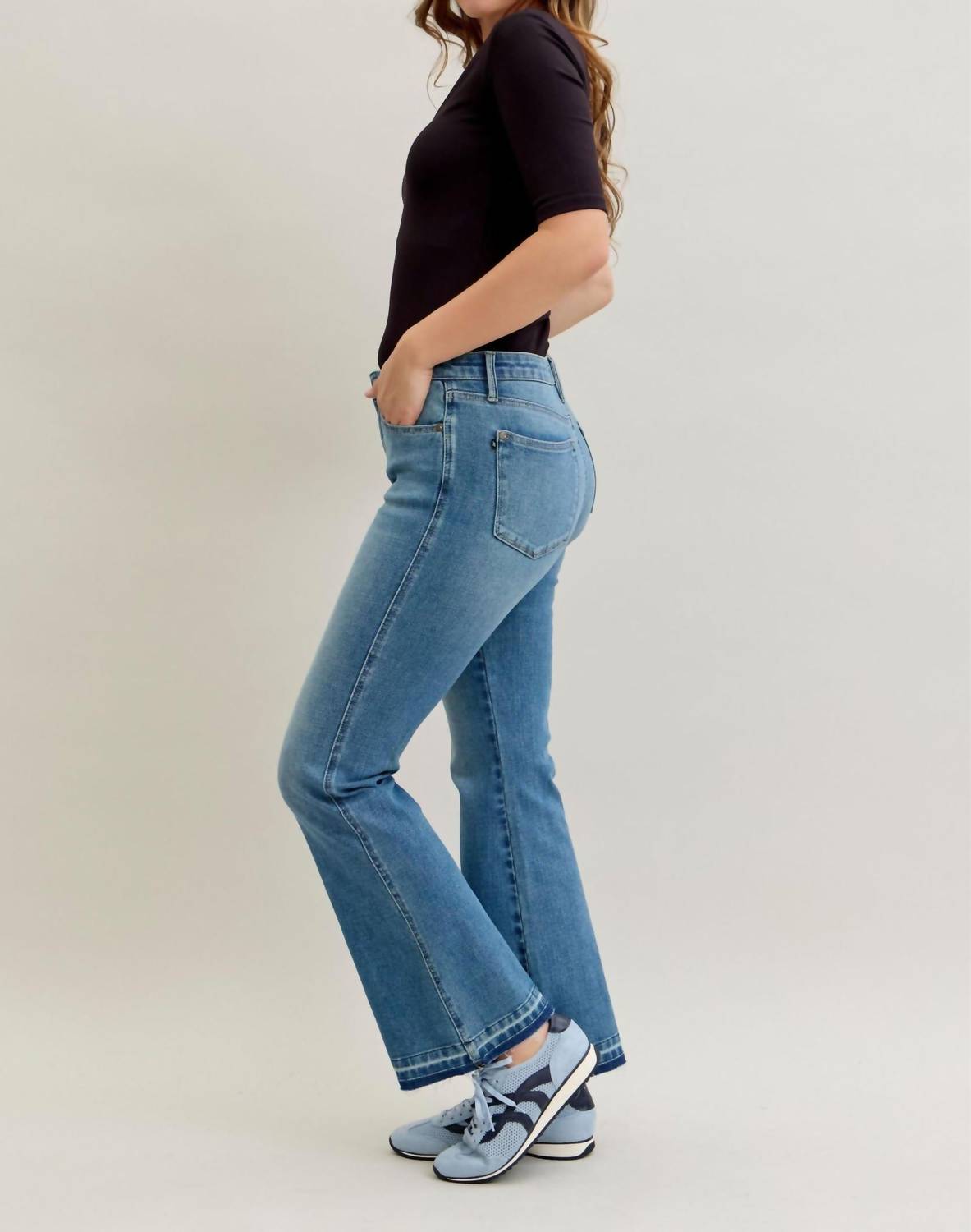 Judy Blue - Slim Bootcut Tummy Control Jeans