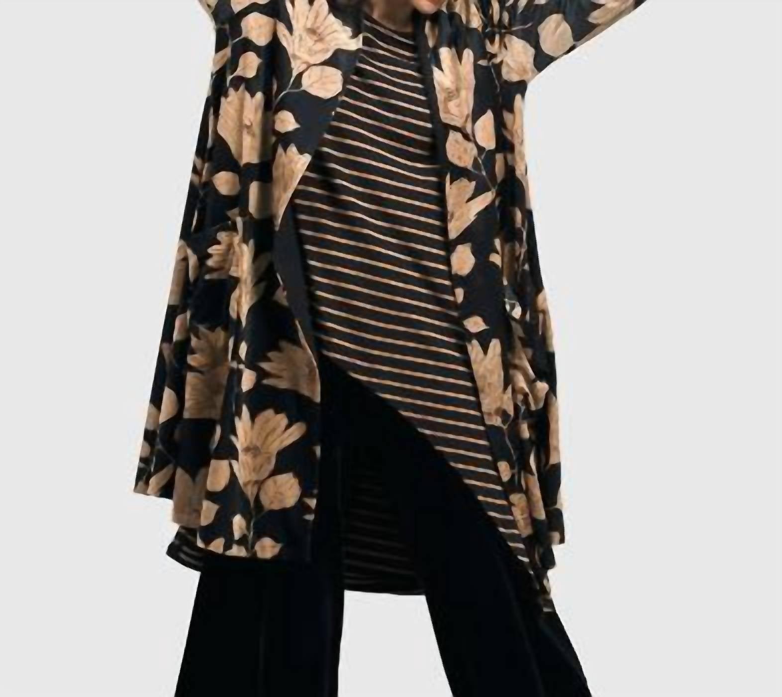 Alembika - Velvet Smoking Jacket