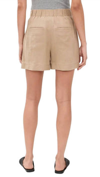 Vince - Mid Rise Hemp Shorts