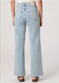 Paige - Anessa Jeans