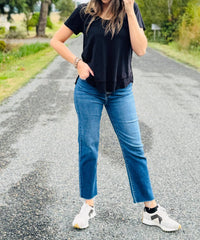 Mododoc - Short Sleeve Scoop Neck Tee