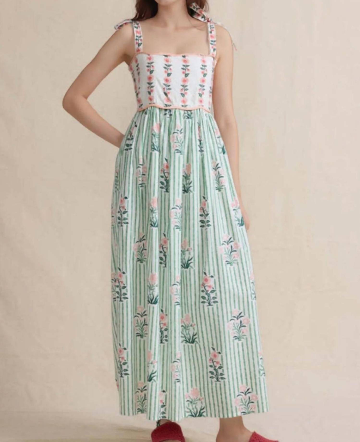 Rosa Clothing - Floral Flare Bow Tie Dress