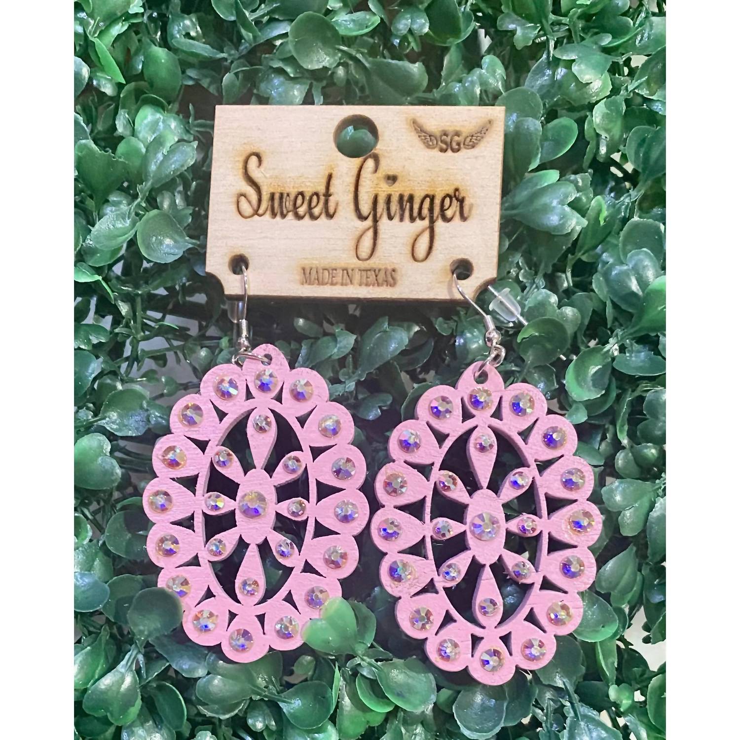Sweet Ginger - Women's Breast Cancer Awareness Earrings