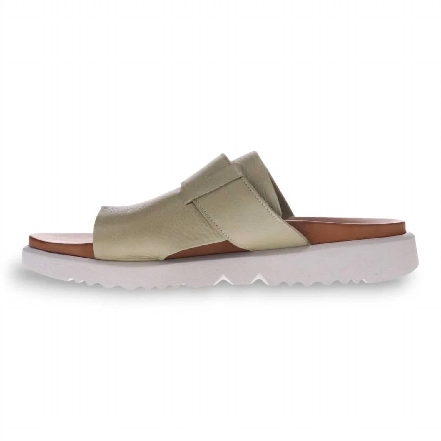Revere - Women's Biscay Sandal