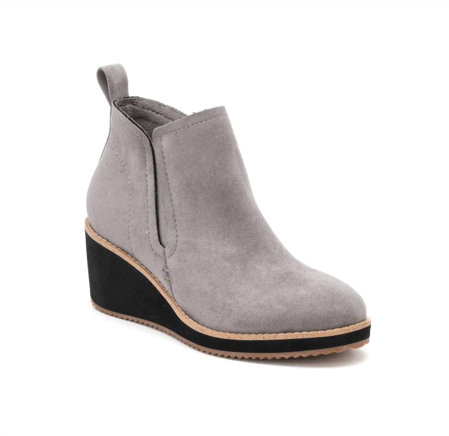 Corkys Footwear - Women's Tomb Suede Booties