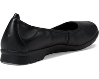 Clarks - Women's Jenette Ease Ballet Flat