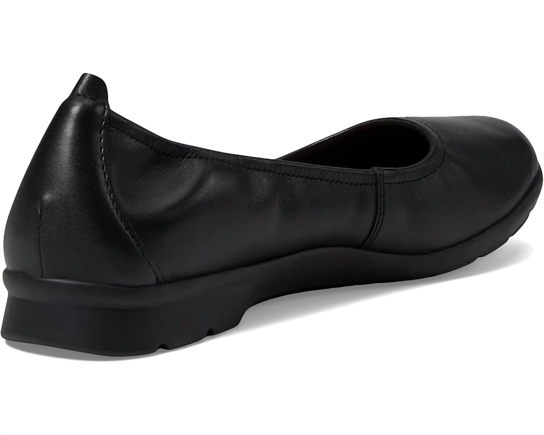 Clarks - Women's Jenette Ease Ballet Flat