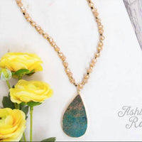 Southern Grace - Women's Deep Sea Beauty Beaded Necklace