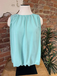 Doe And Rae - Women's Sleeveless Top