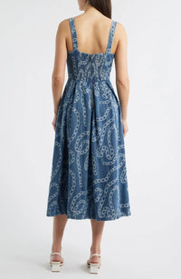 Zoe And Claire - Chain Jacquard Dress