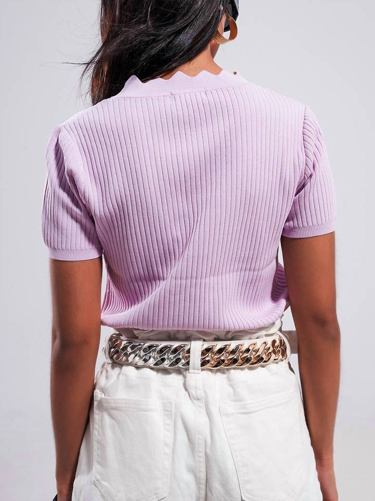 Q2 - Ribbed V Neck Top