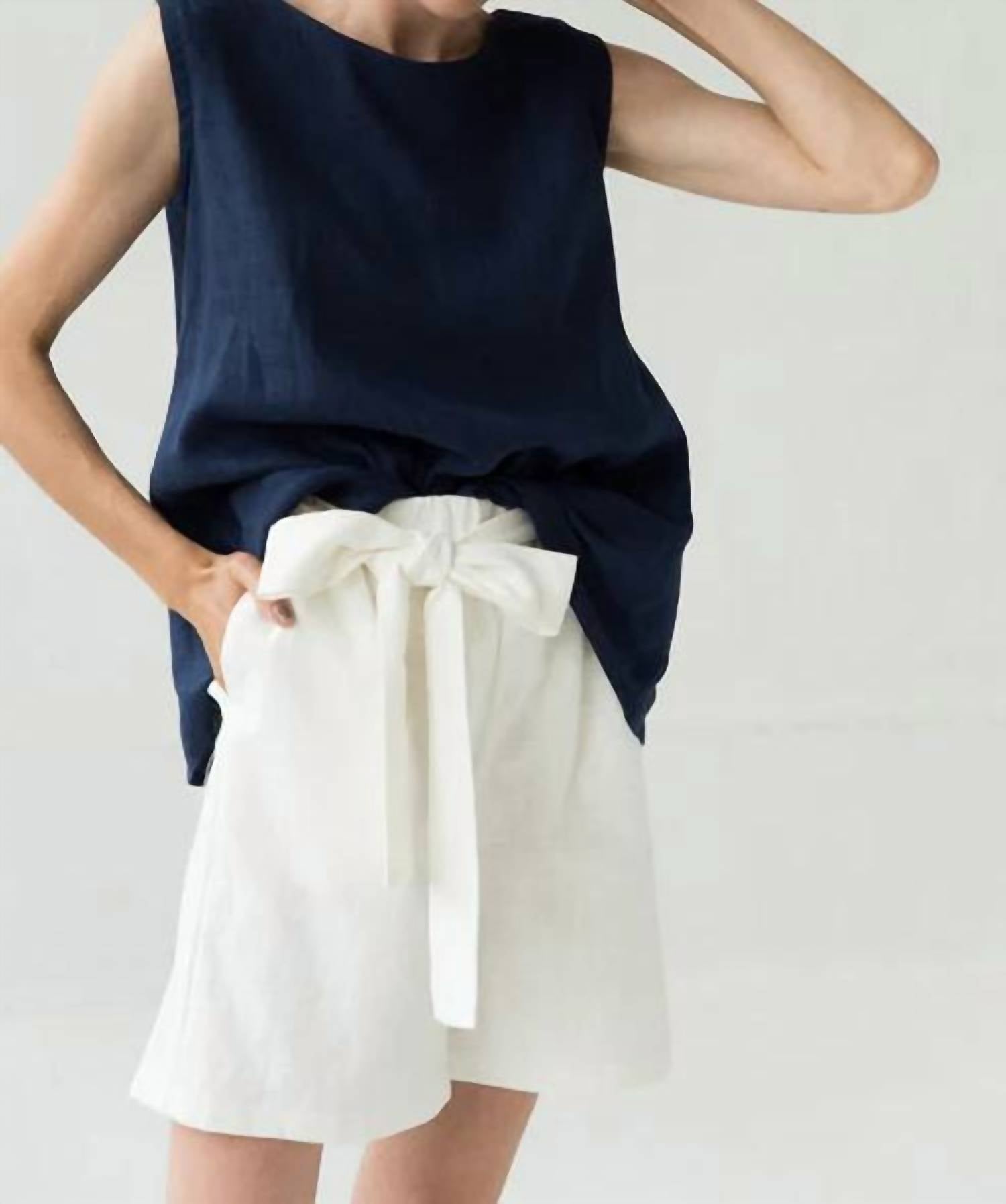 Le Muse - High Waisted Linen Short