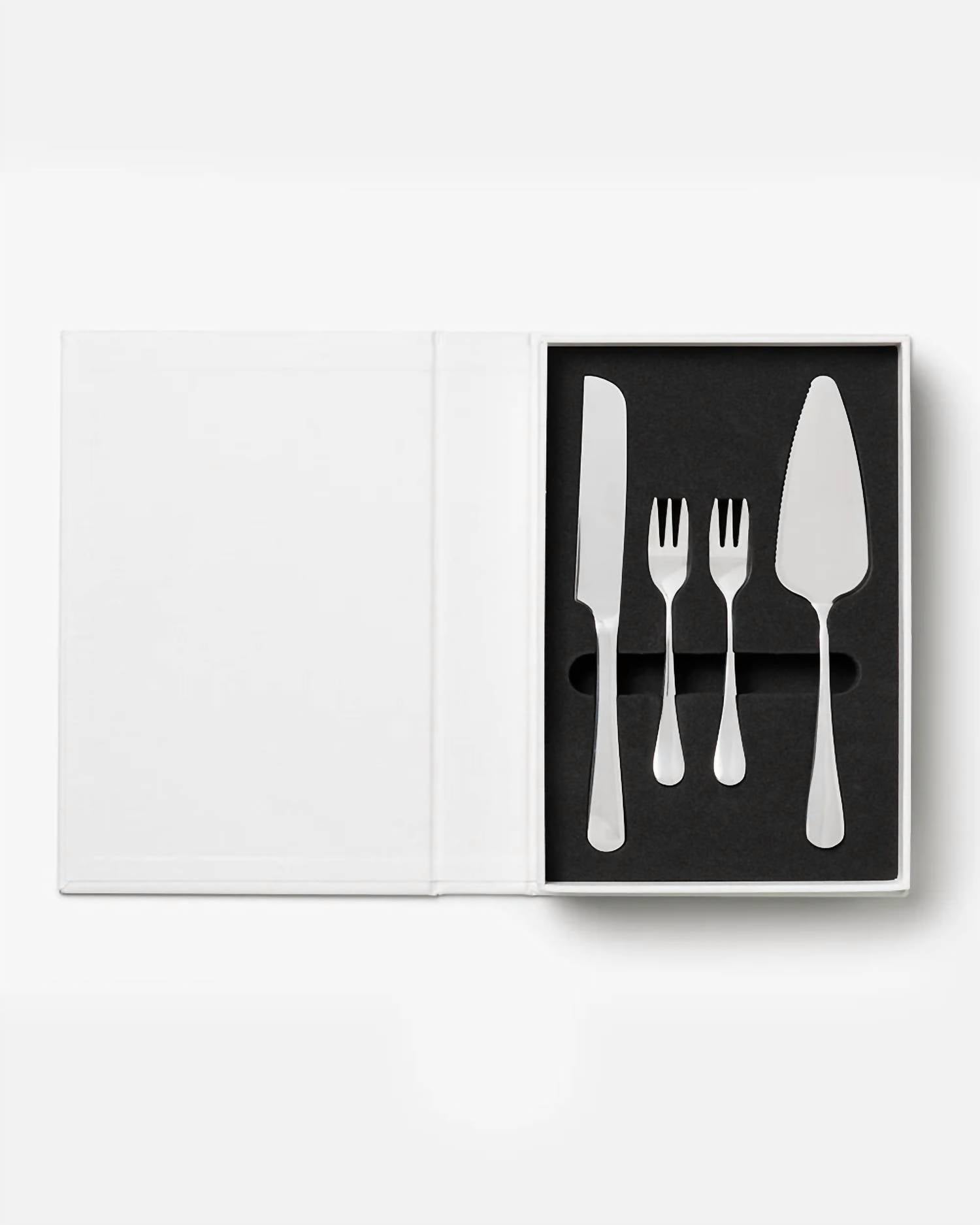 Printworks Cake Essentials Gift Set in white gold - item - detail view