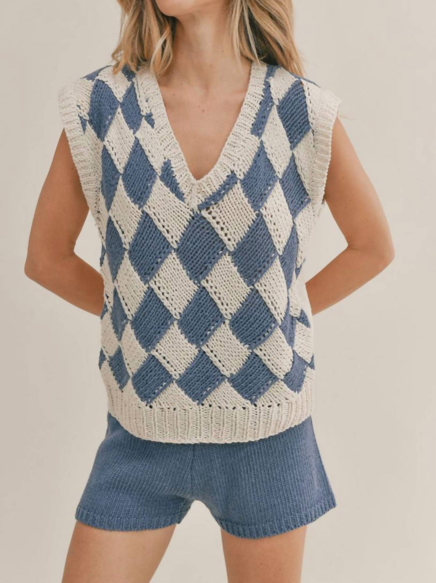 Sadie & Sage - Cali Moment Sweater Vest
