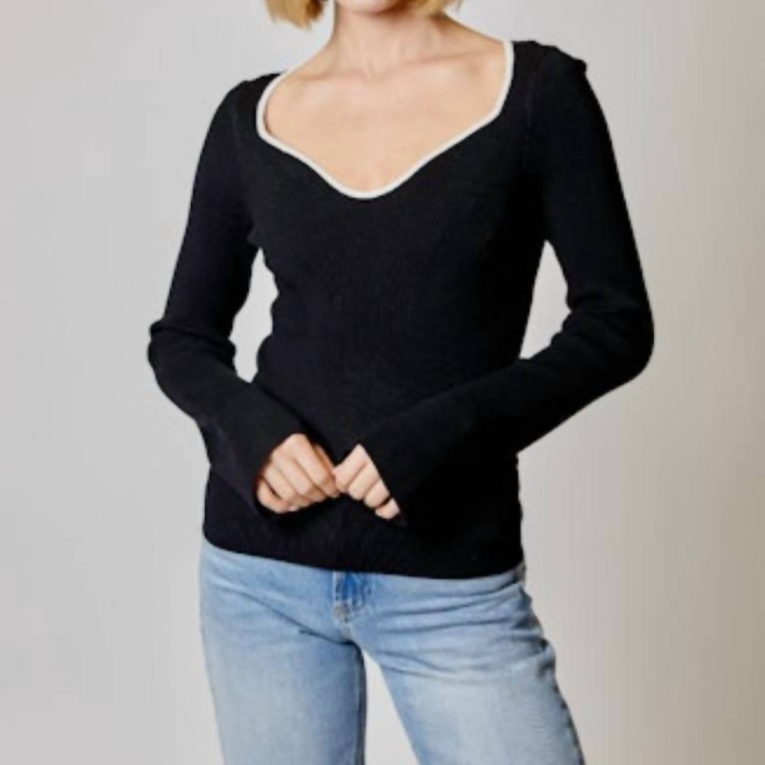 Dh New York - Sweetheart Long Sleeve Sweater