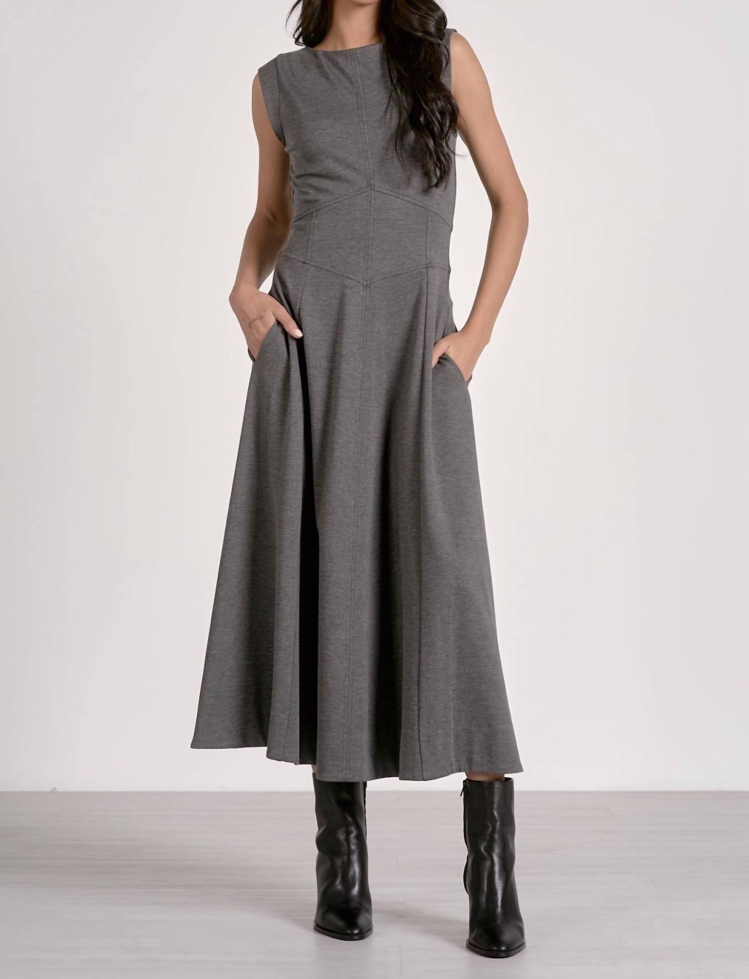 Elan - Sleeveless Midi Dress
