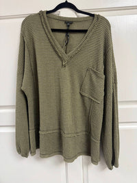 Coco + Carmen - Women's Textured V Neck Sweater