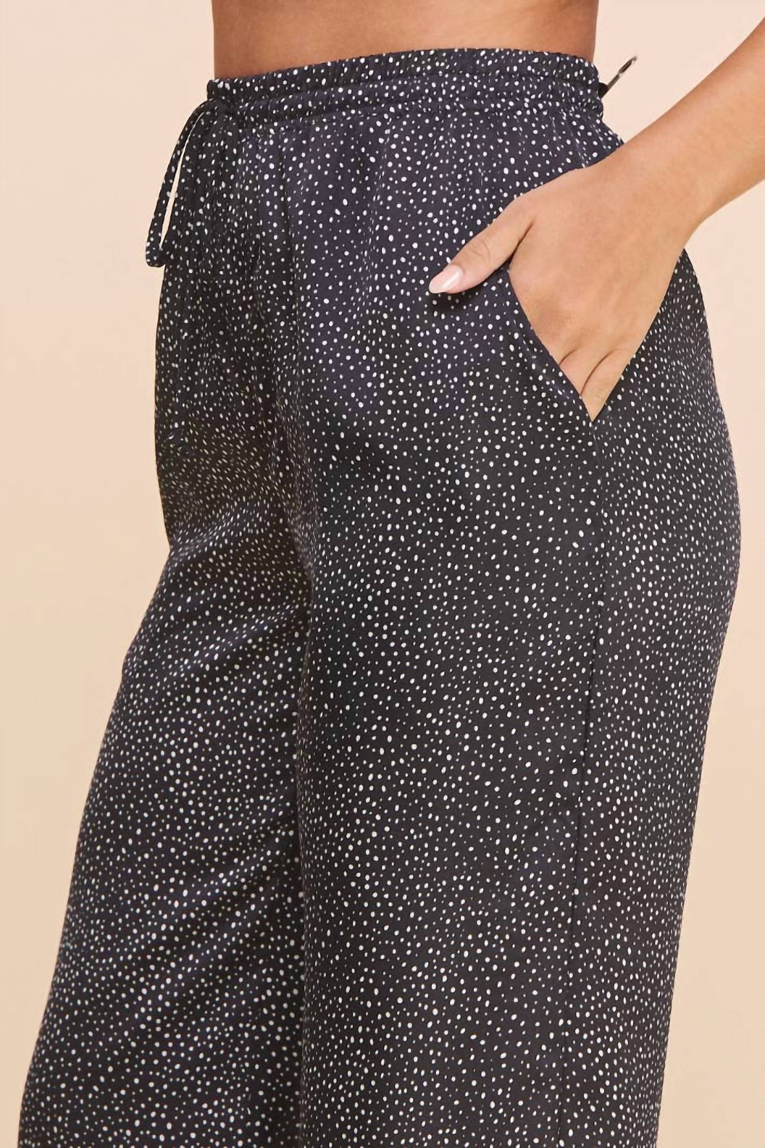 If She Loves - Evergreen Elastic Waist Pants