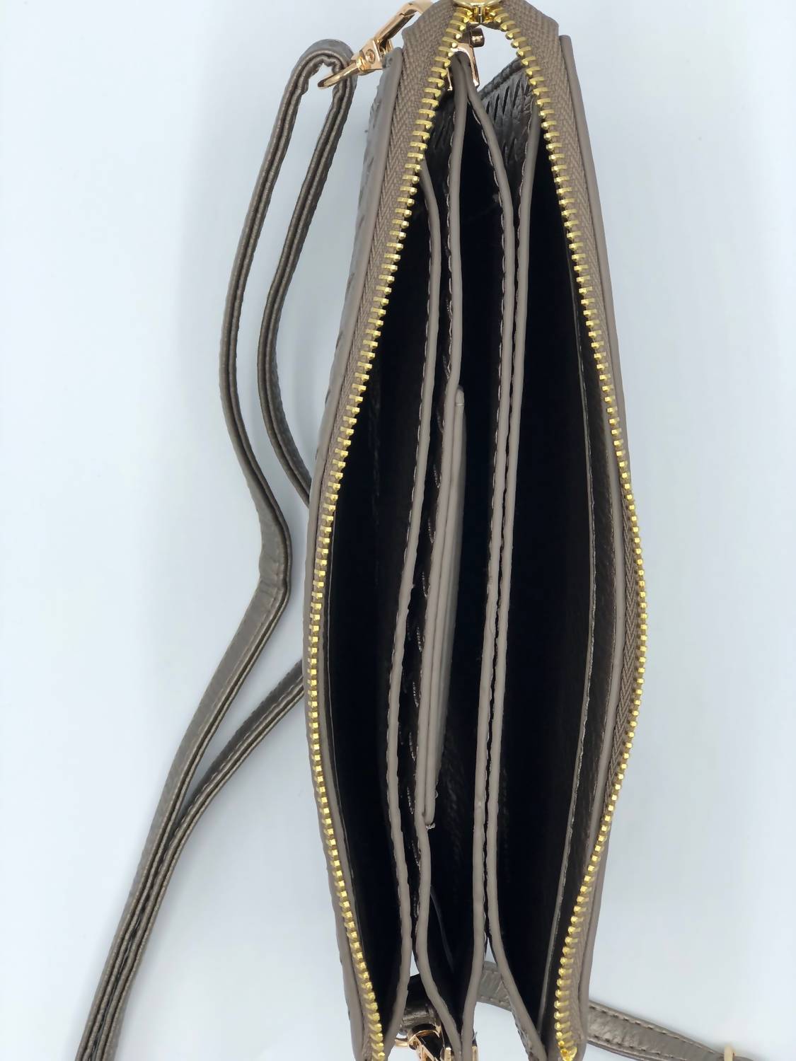Proya Fashion - Bebe Wristlet Crossbody Bag