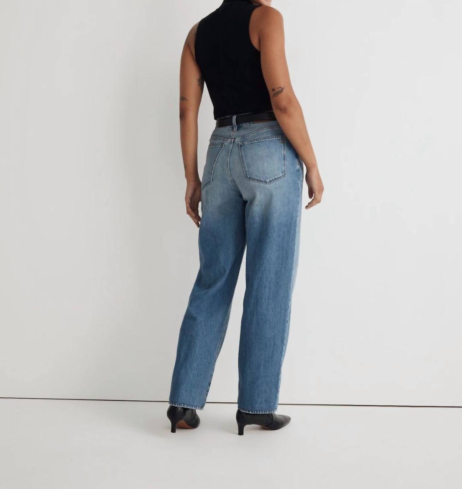Madewell - Curvy Baggy Straight Jeans