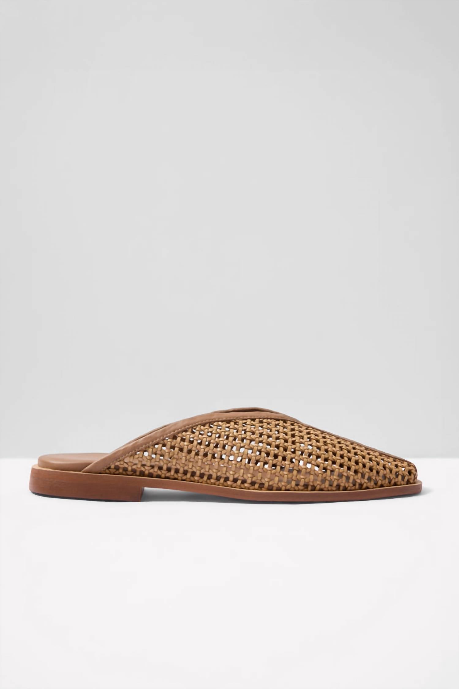 Kaanas - Lagash V-cut Basketweave Mule Flats