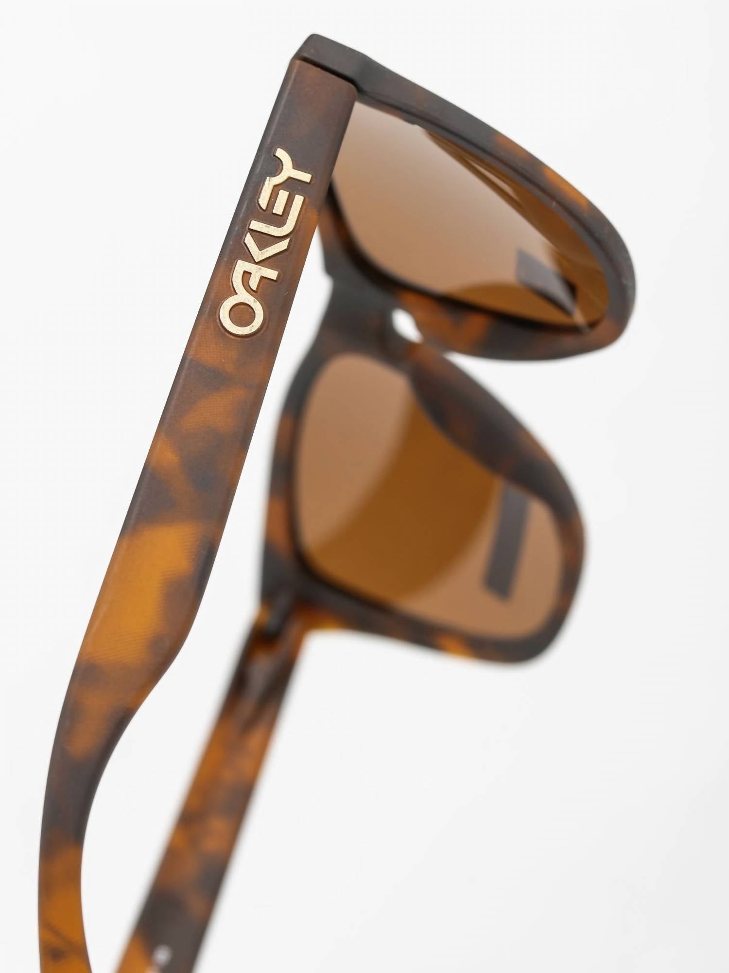 Oakley - Women's Frogskins Sunglasses