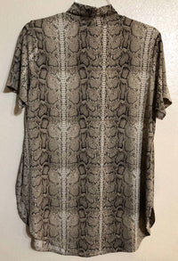 L&B - Women's Snake Skin Keyhole Tunic