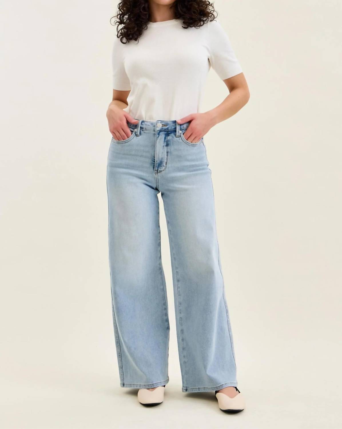 Judy Blue - Tummy Control Retro With Curvy Coin Pocket Jeans - Petite