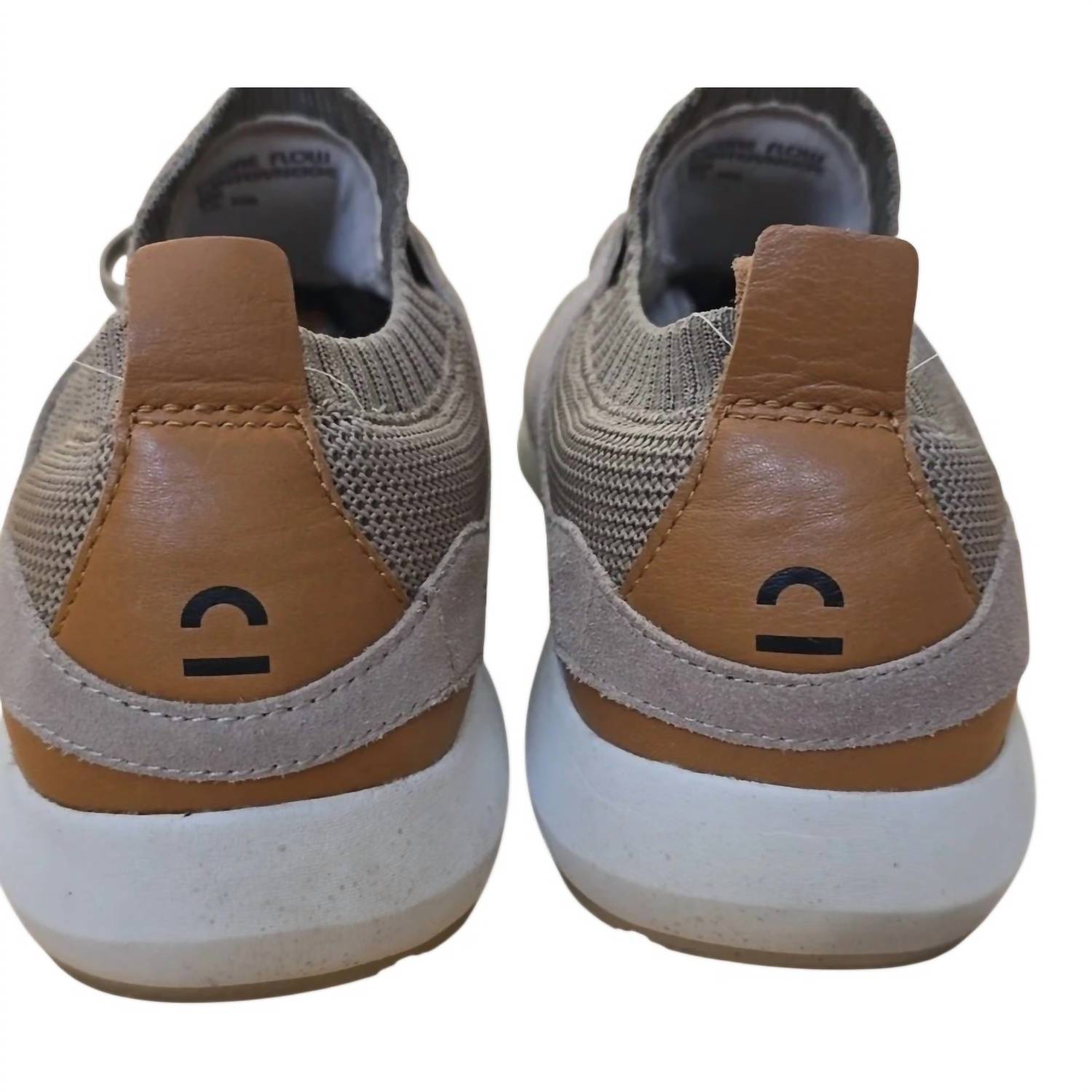 Earth - Women's Desire Flow Sneakers