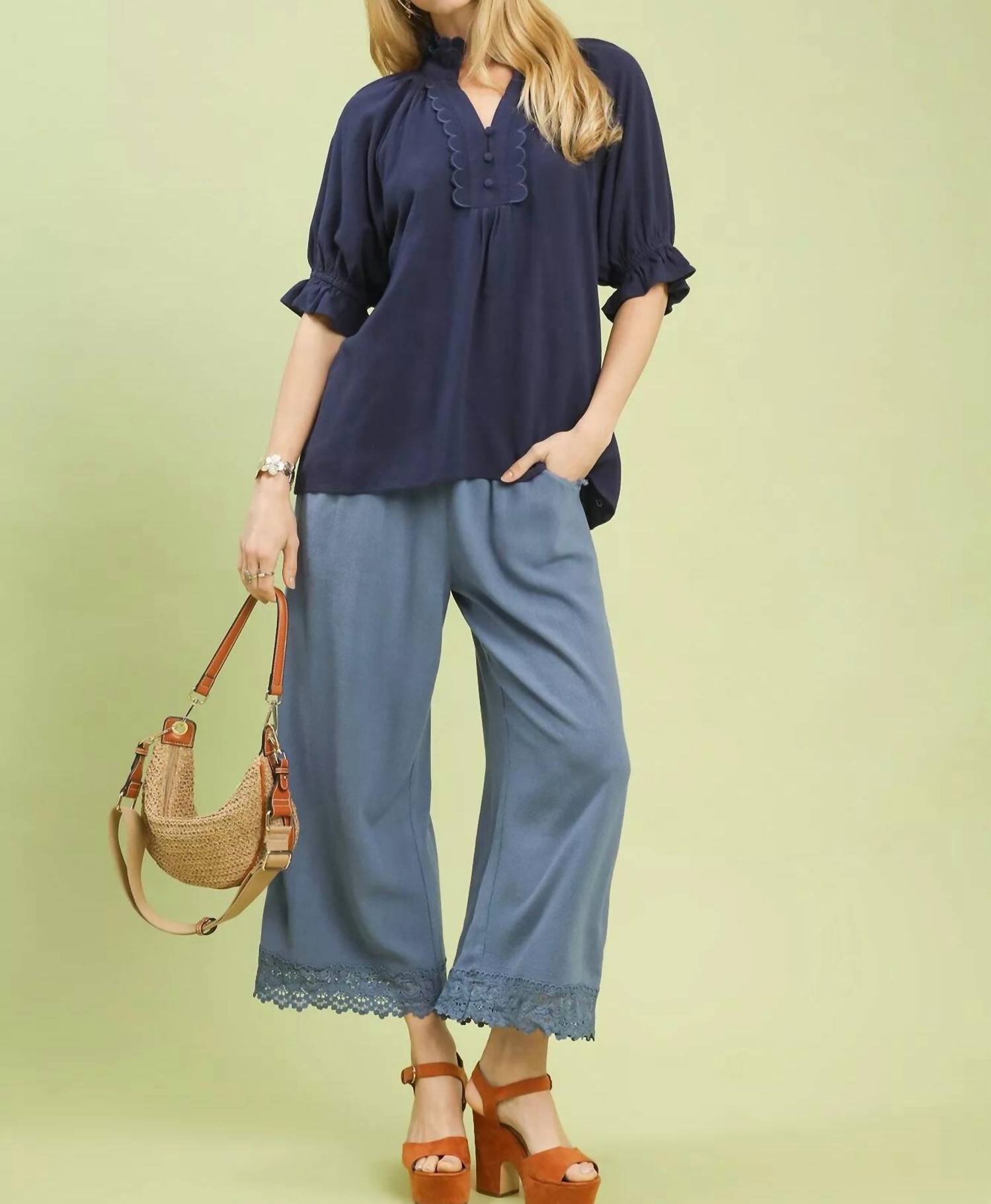 Umgee - Scalloped Ruffle Neck Top