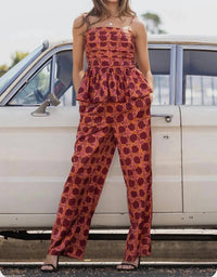 Strut & Bolt - Chainlink Pleated Top