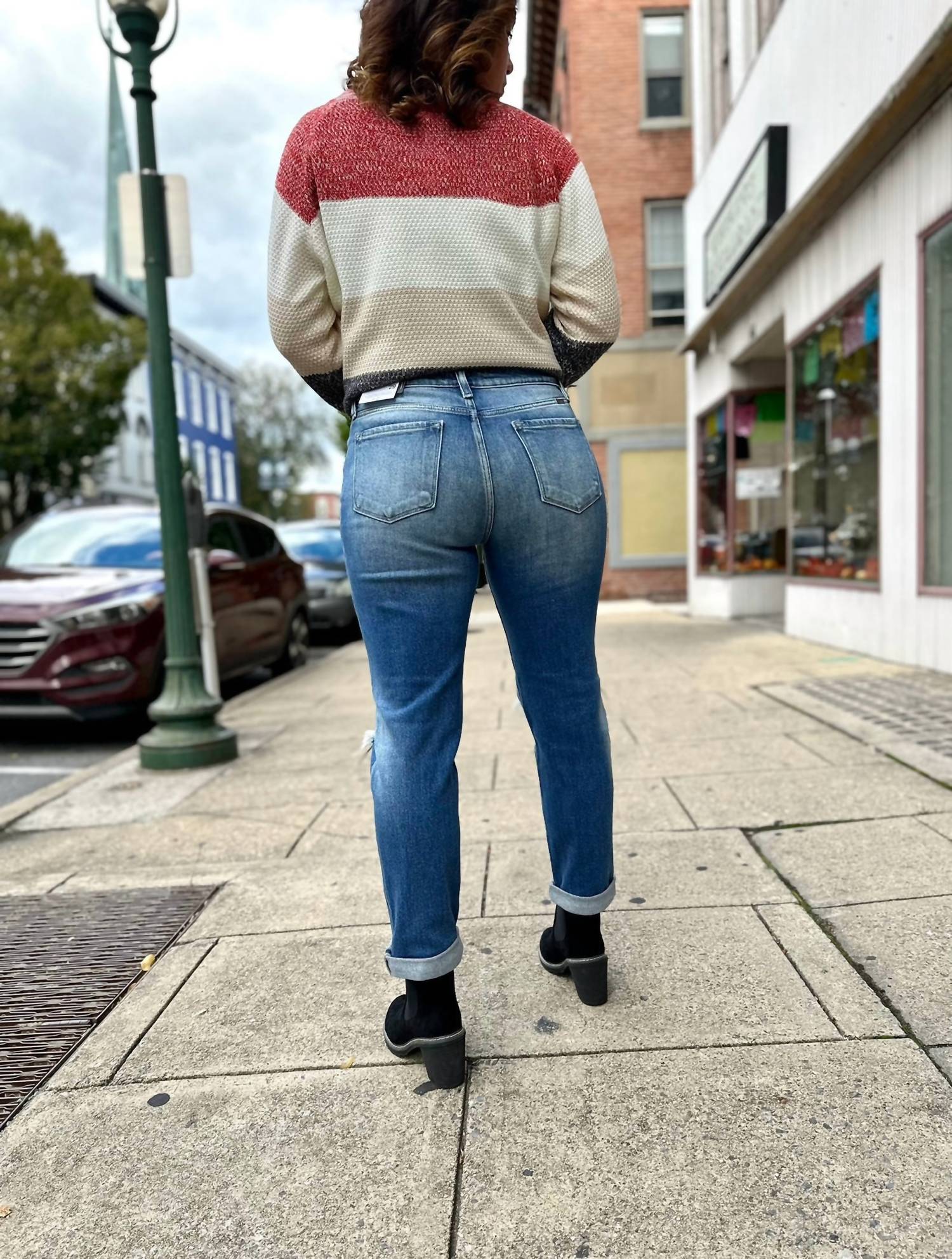 Kancan - Alice High Rise Hem Detail Slim Straight Jeans
