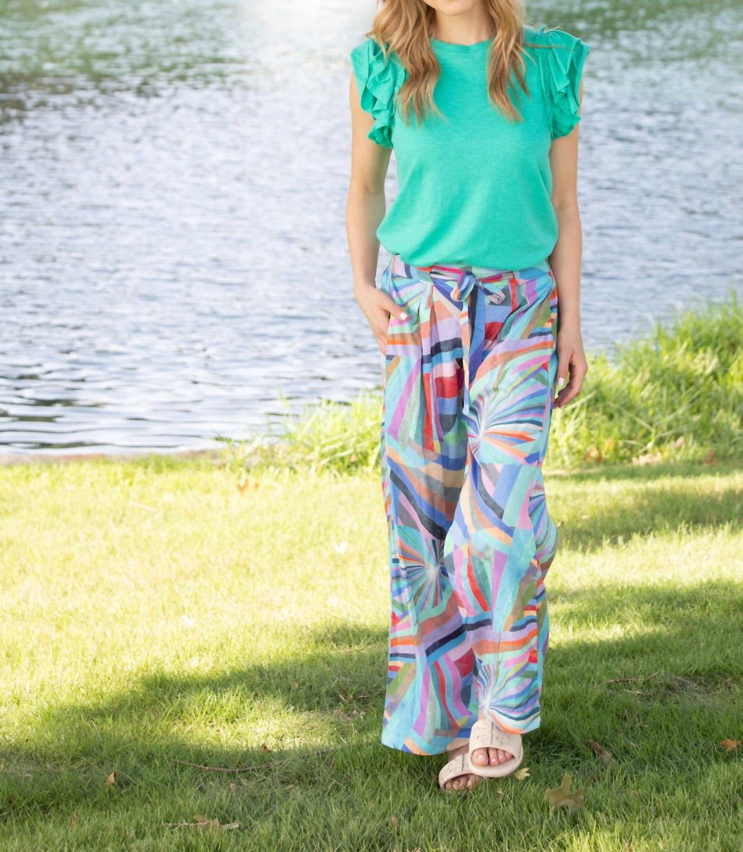 Apny - Ruffle Cap Sleeve Tee