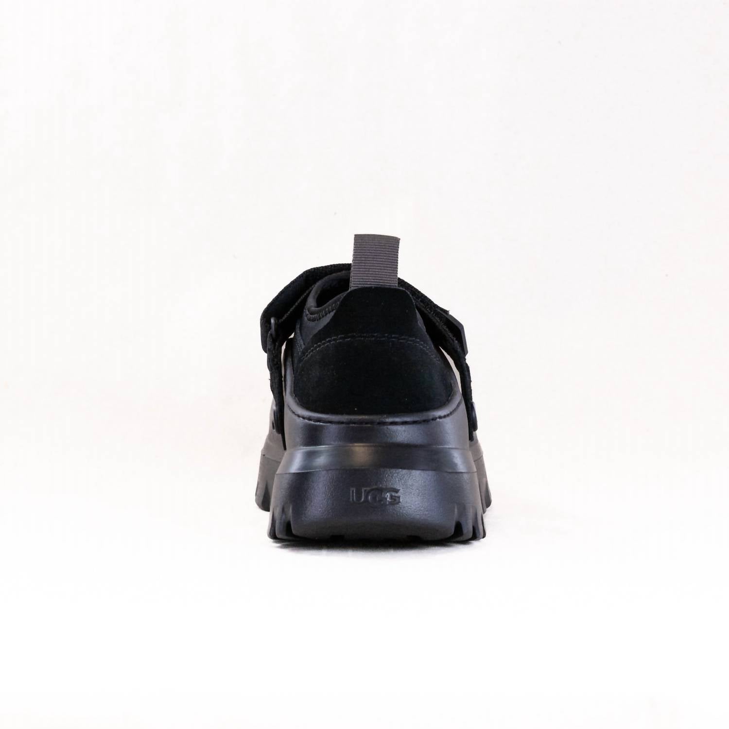 Ugg - Men's Peakwood Lowcut Shoes