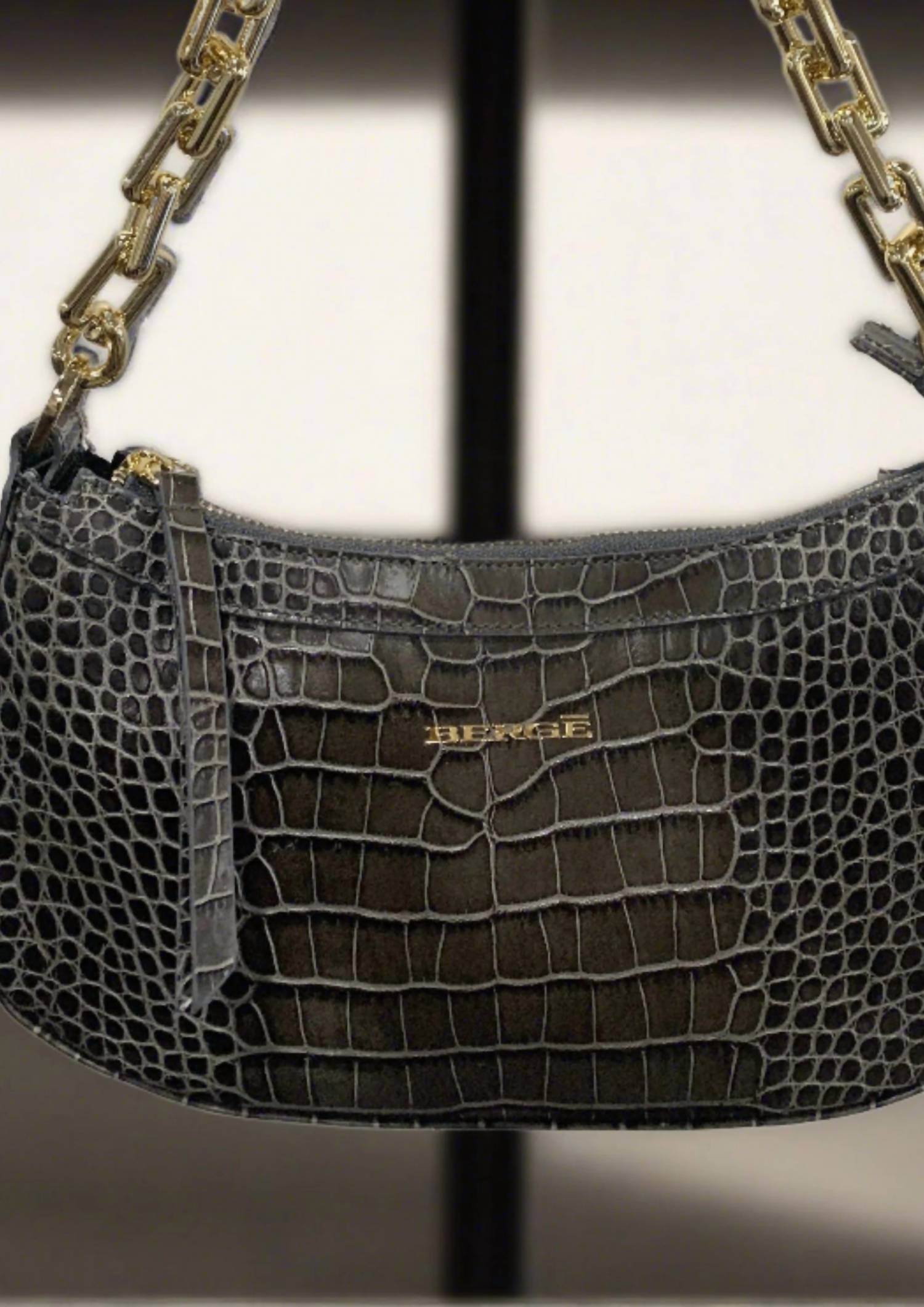 Berge - Women's Terra Zip Top Handbag