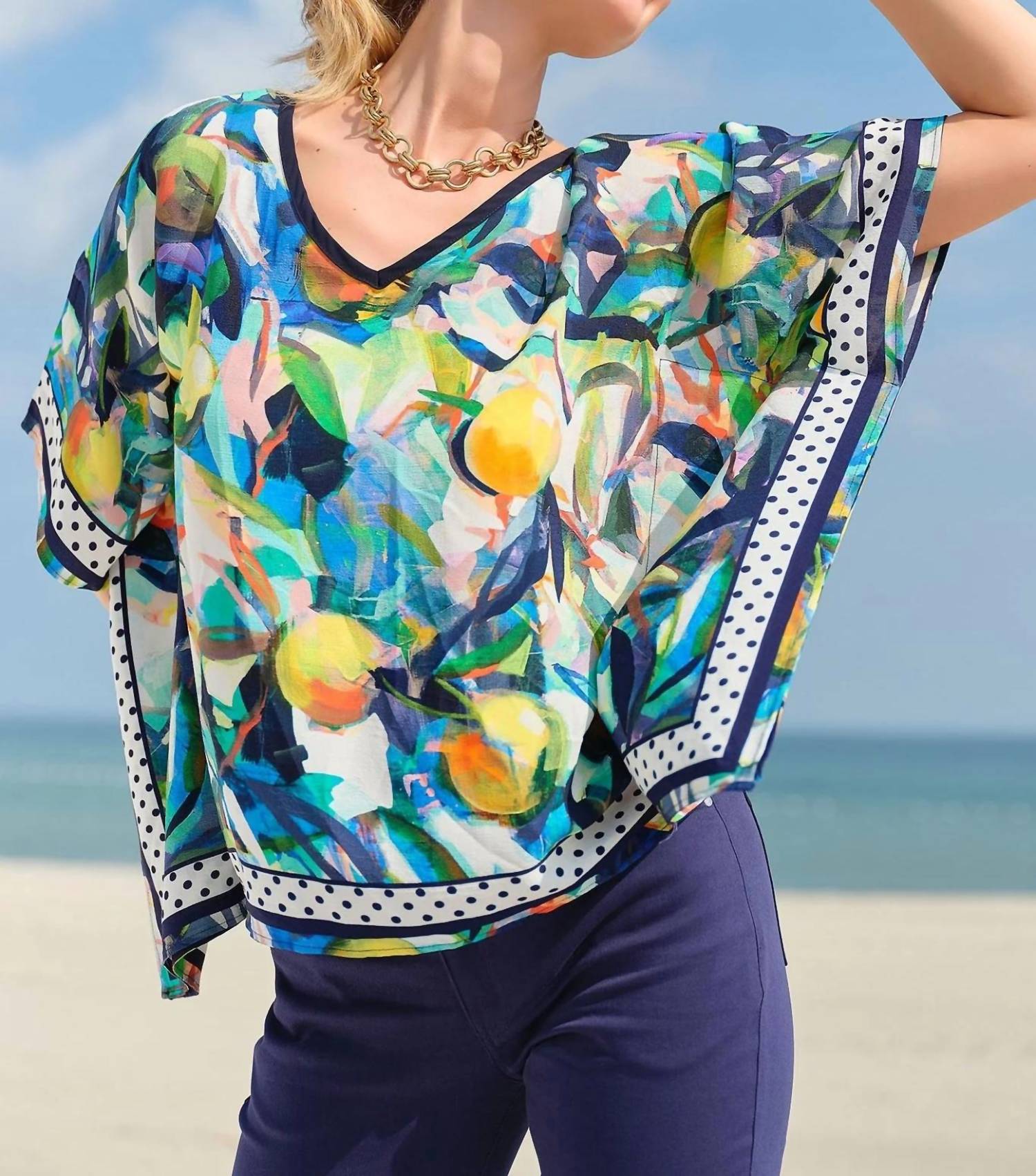 Dolcezza - V-neck Handerchief Top