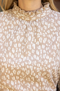 Voy - Lace Half Puff Sleeve Animal Print Top