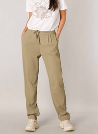 Yest - Fatima Pleated Trouser
