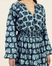 Omika - Lani V-neck Blouse