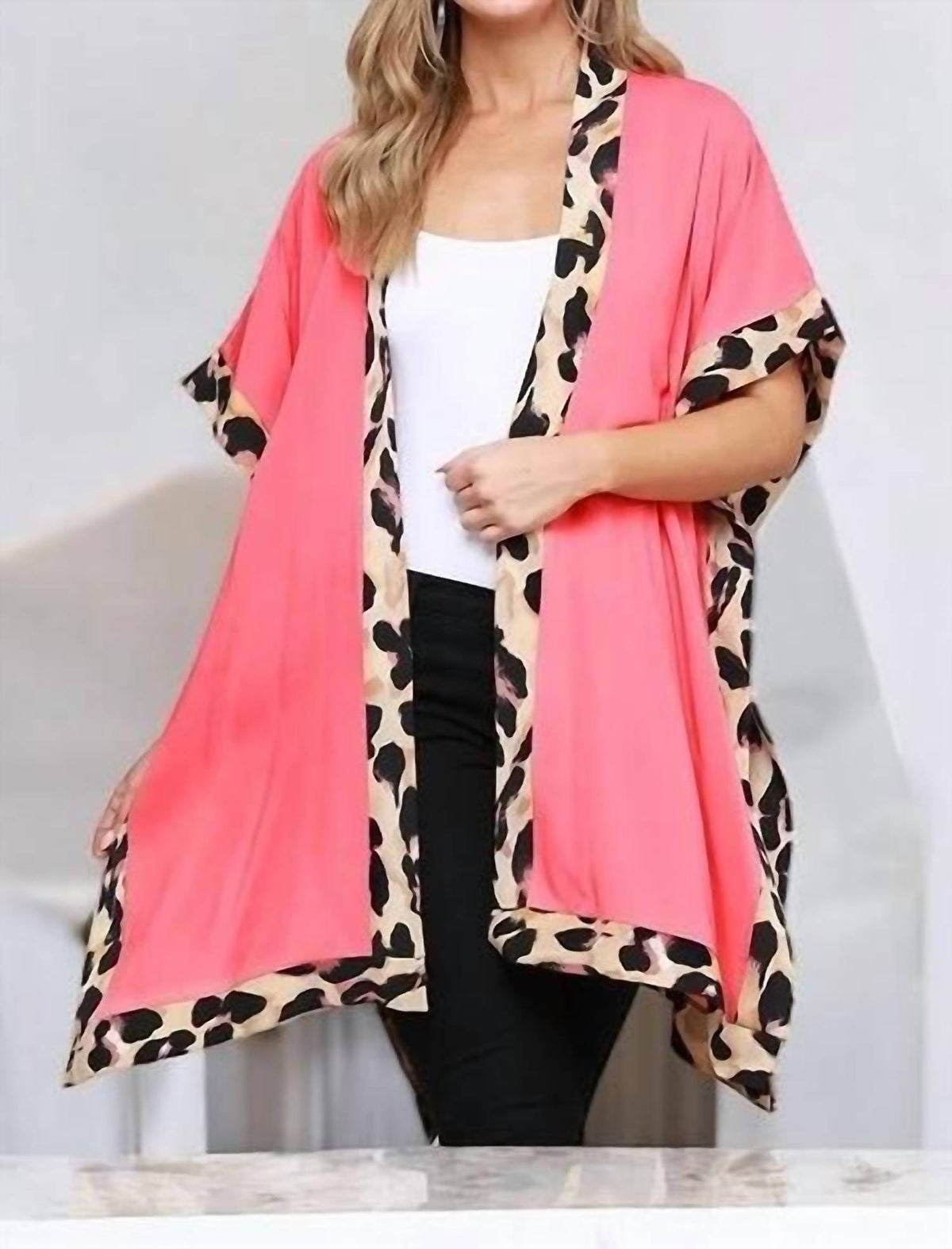 Justin & Taylor - Casual Short Sleeve Kimono