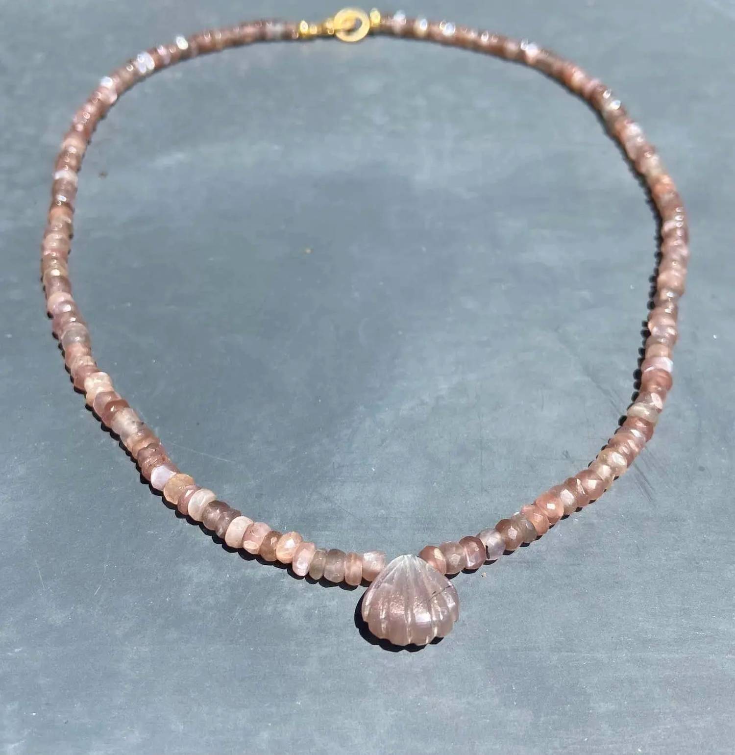 Heather Kahn - Women's Shell Beach Necklace