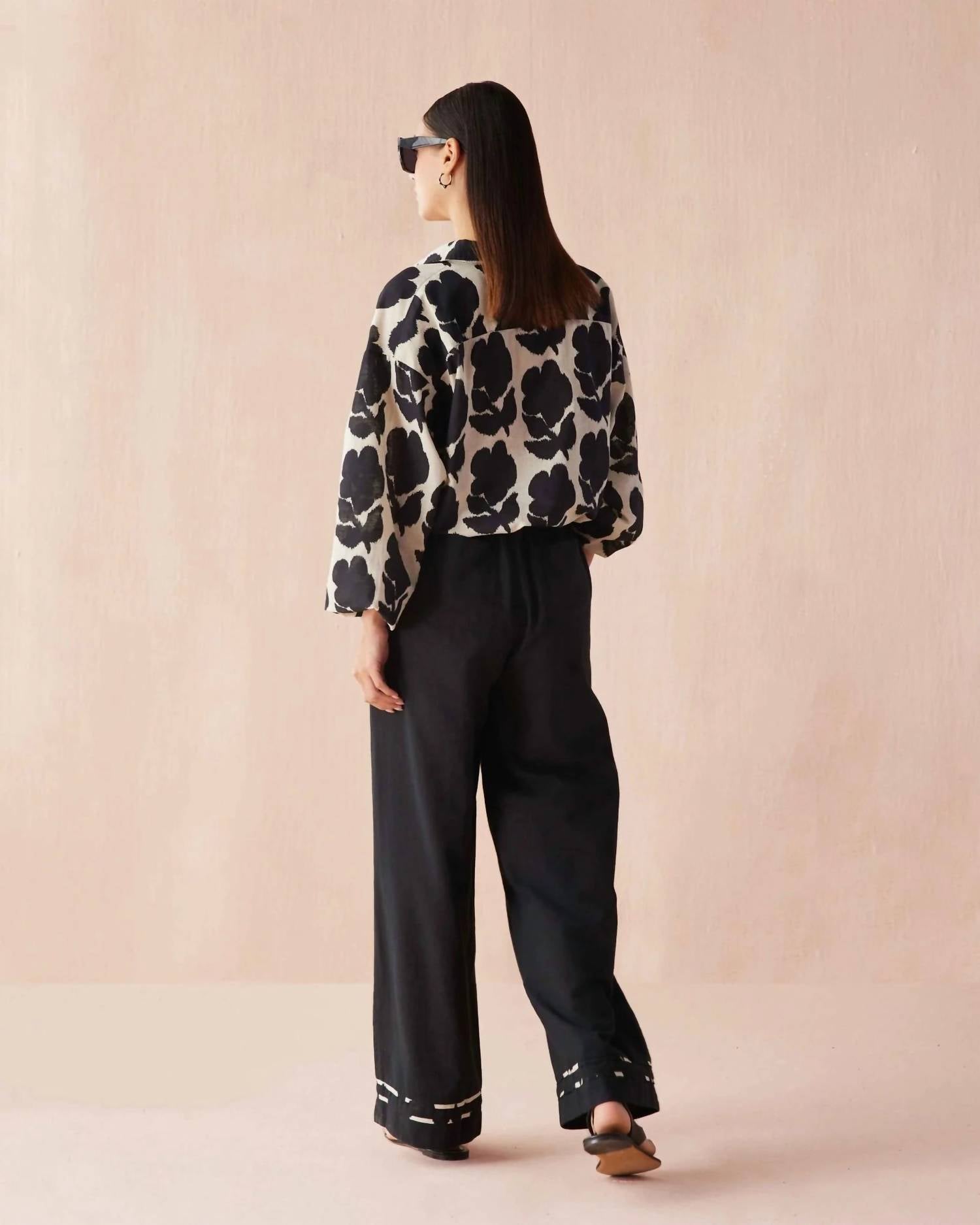 Omika - Paige Pant