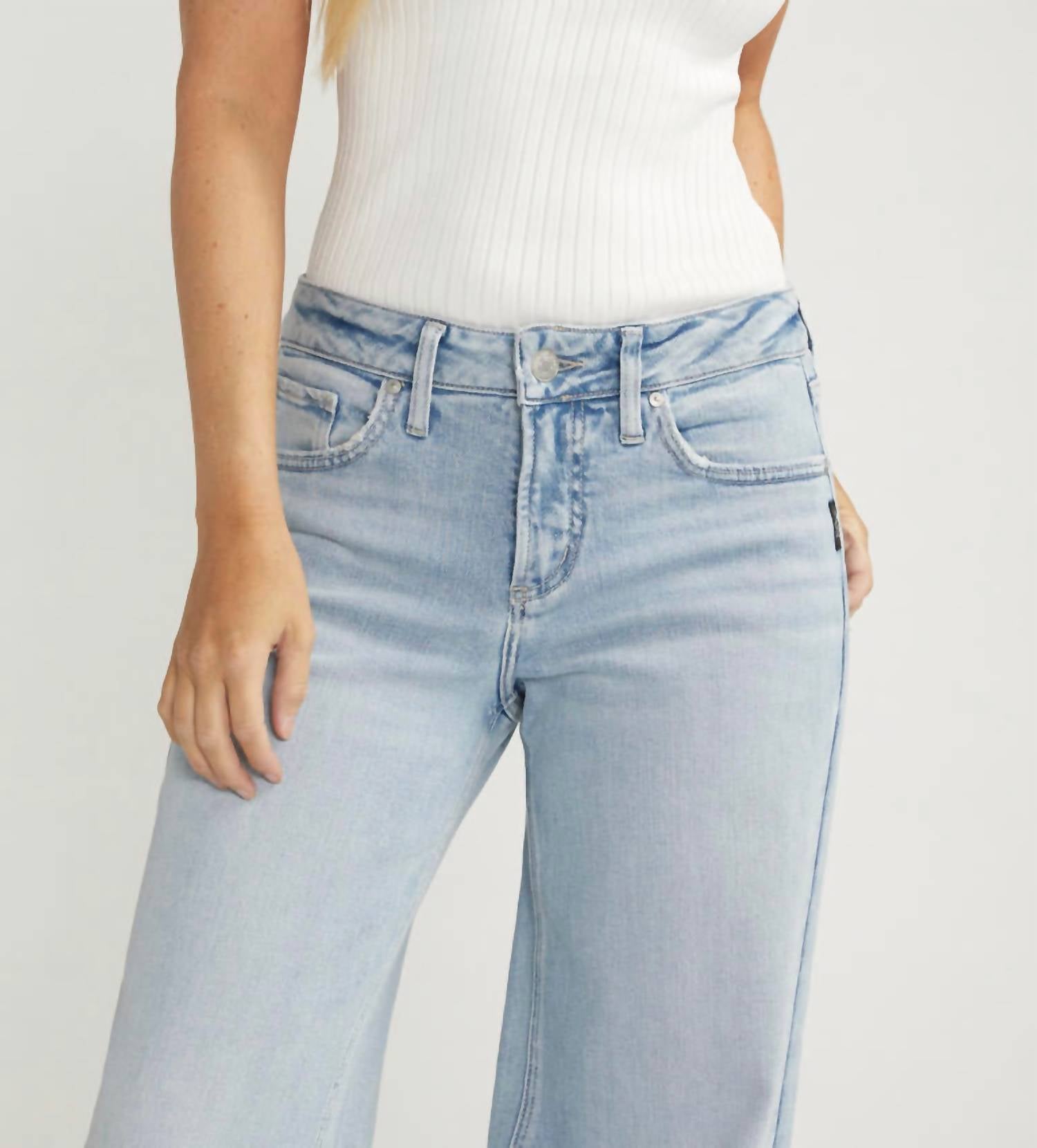 Silver Jeans Co - Suki Curvy Fit Jean