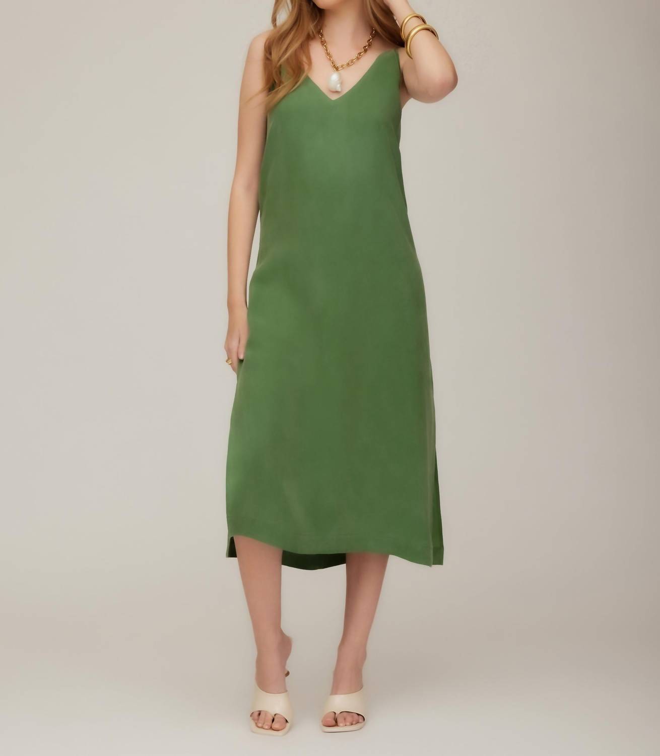 Fifteen Twenty - Jordyn Side Slit Midi Dress