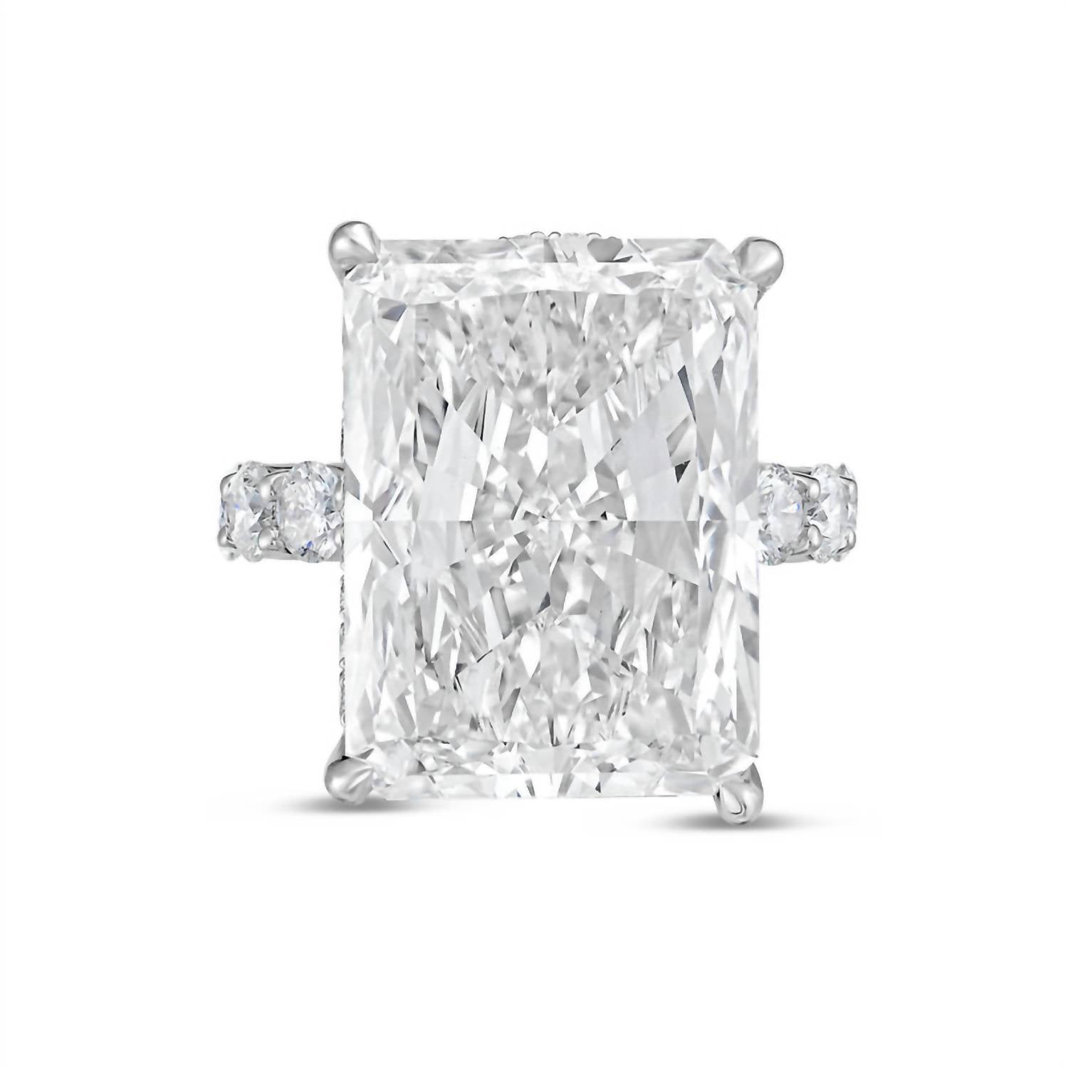 Diana M Jewels - Women's Radiant & Round Lab-Grown Diamond Fashion Ring (8.00 Ct) - Elegant Plus