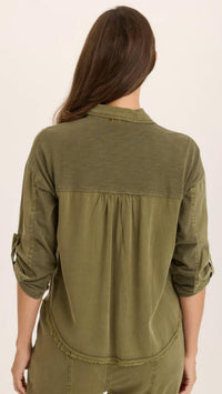 Wearables - Pigment Knapp Twill Utility Button Up Top