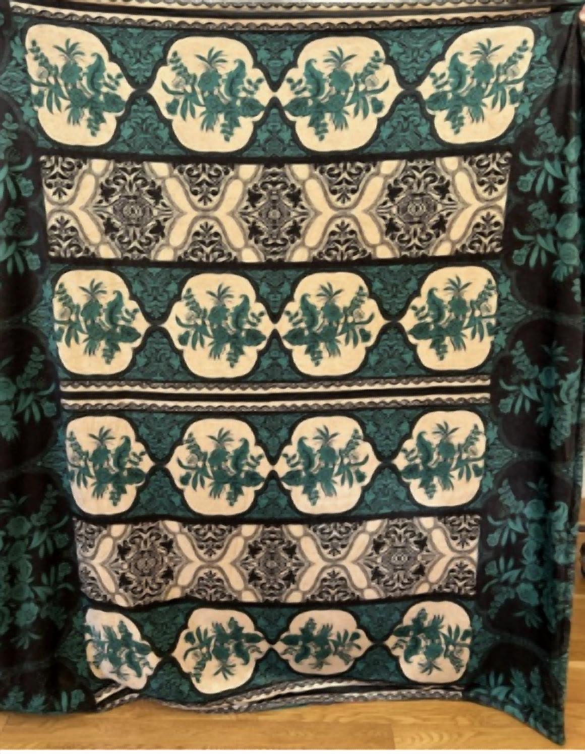 Johnny Was Laurel Canyon Angelia Cozy Blanket in multicolor - item - alternate view