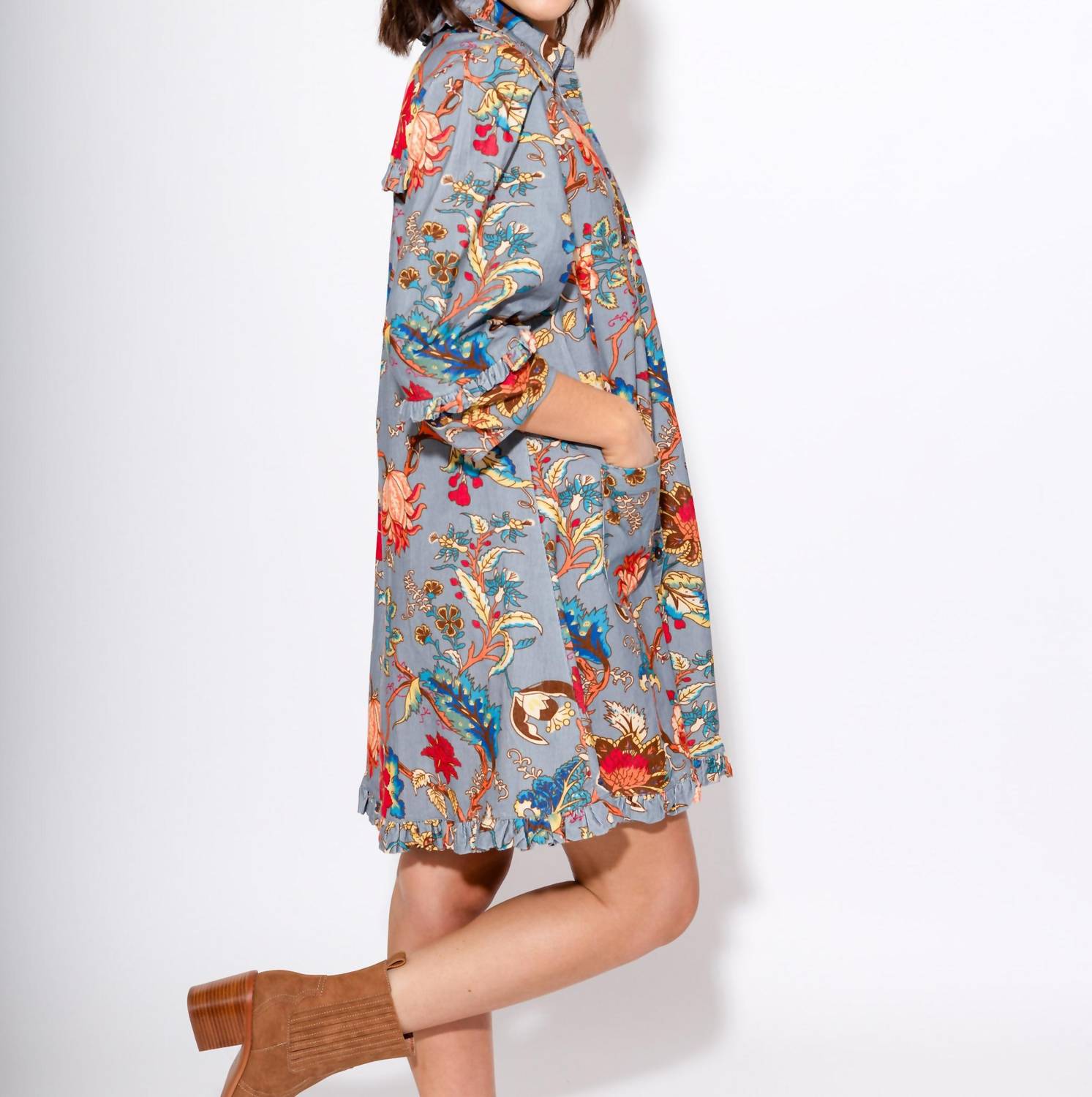 Ivy Jane - Ruffled Eges Dress
