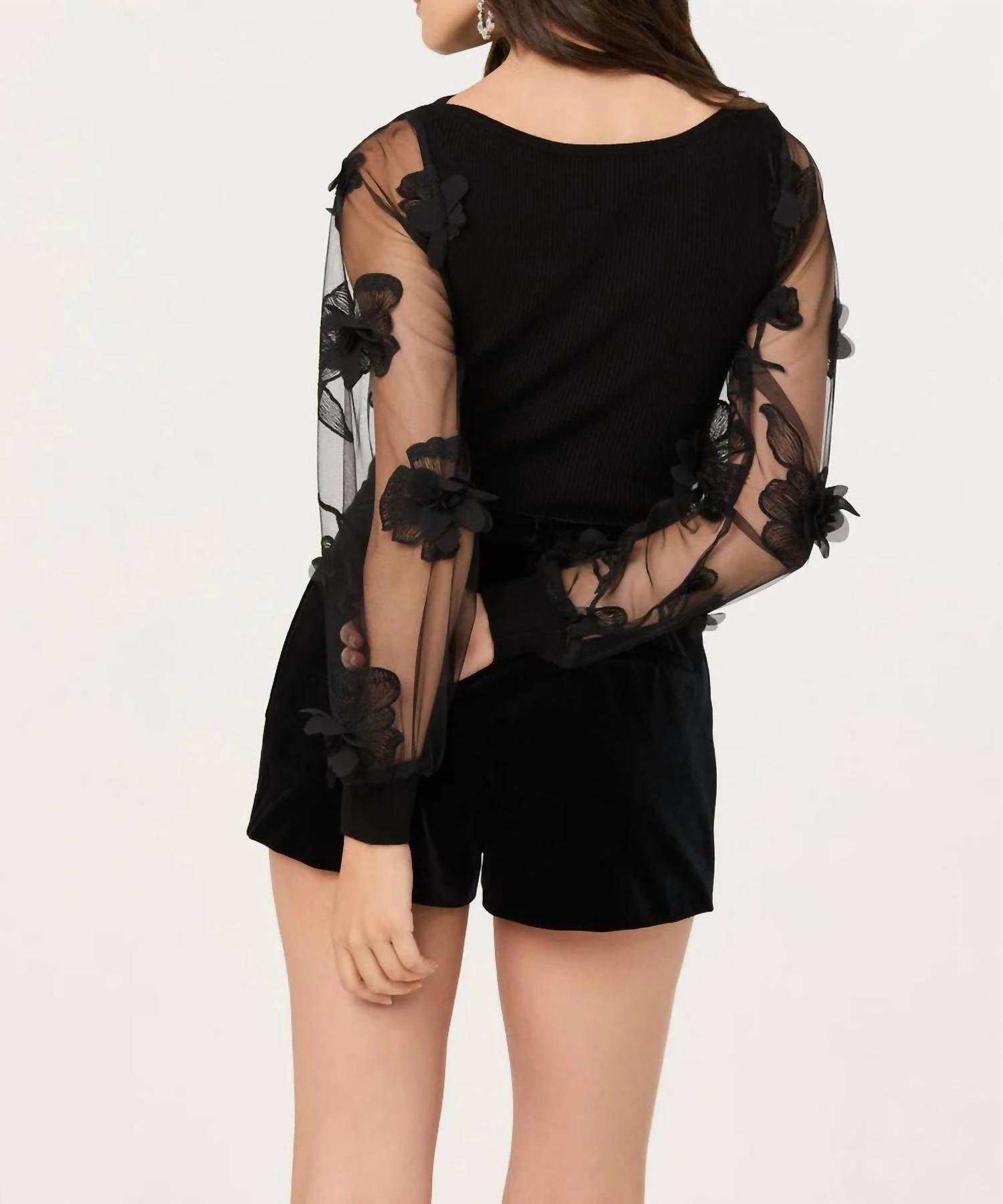 Astr - Meagan Floral Applique Sweater